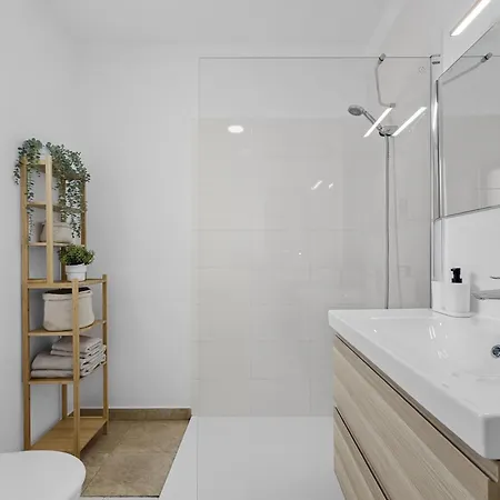 Gara Puerto Del Carmen * Tías